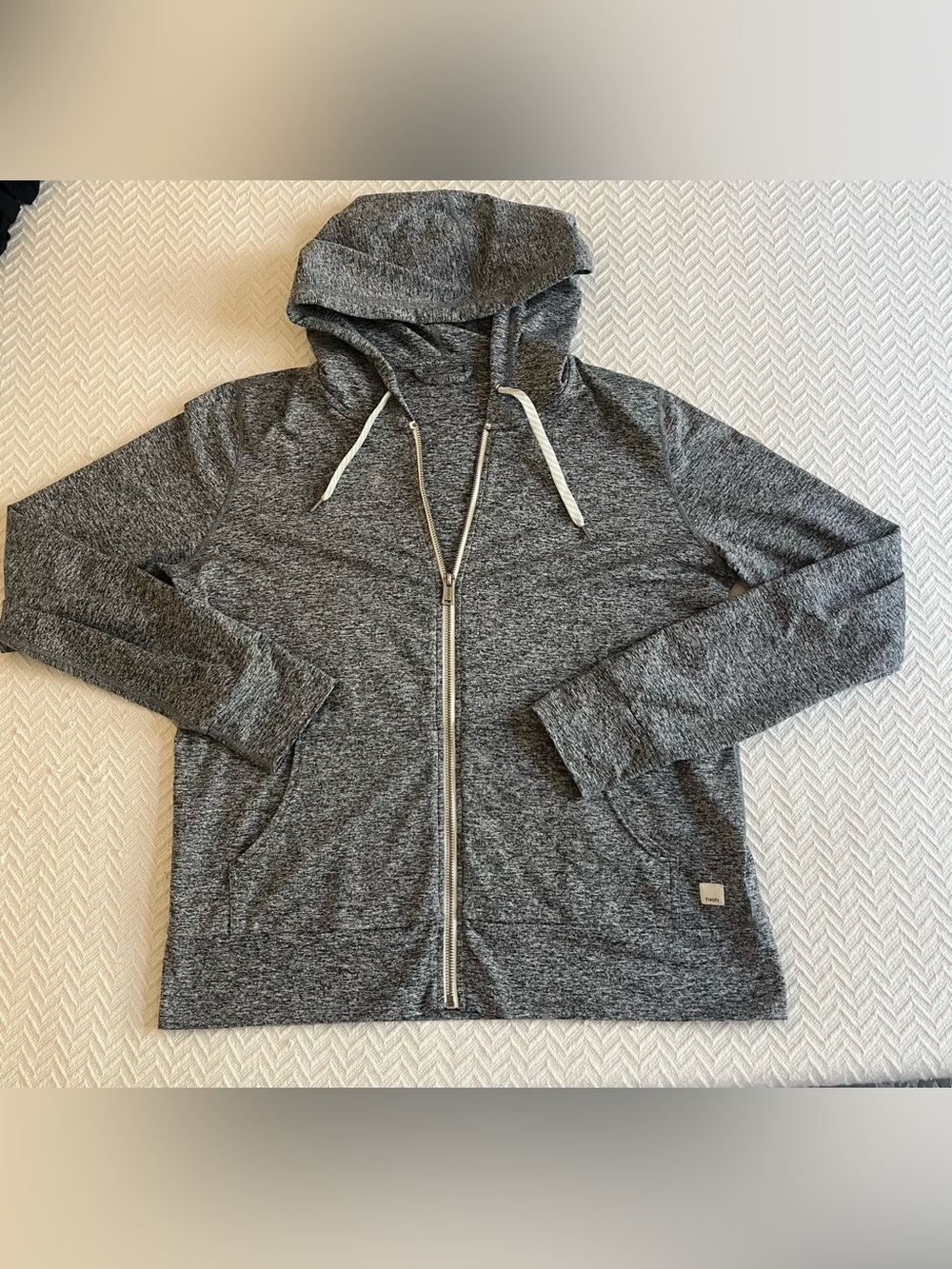 Vuori Halo Performance Hoodie VW268